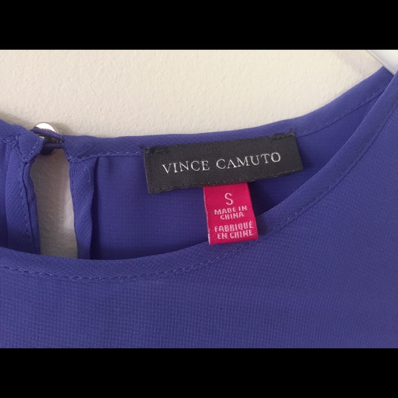 Vince Camuto sleeveless top - Picture 2 of 3